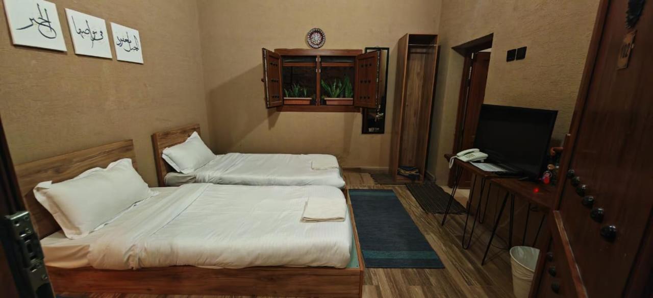 ניזווא Omani Guest House نزل البيت العماني מראה חיצוני תמונה